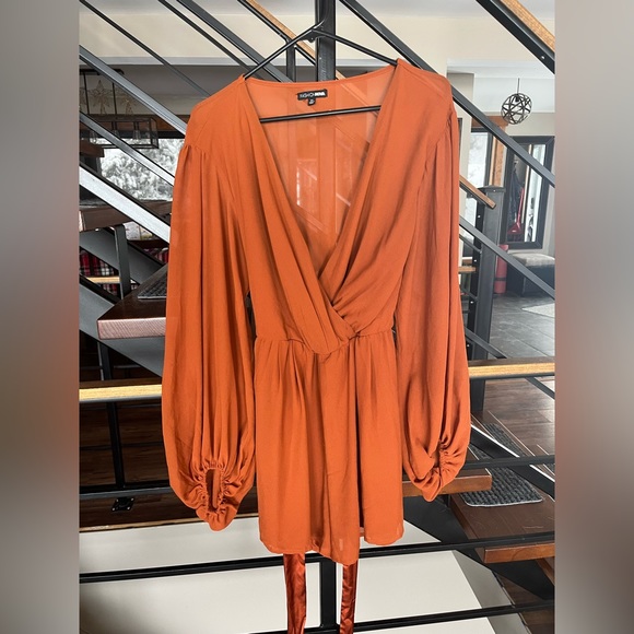 🧡Fashion Nova Rust Jumpsuit🧡 - Picture 4 of 7